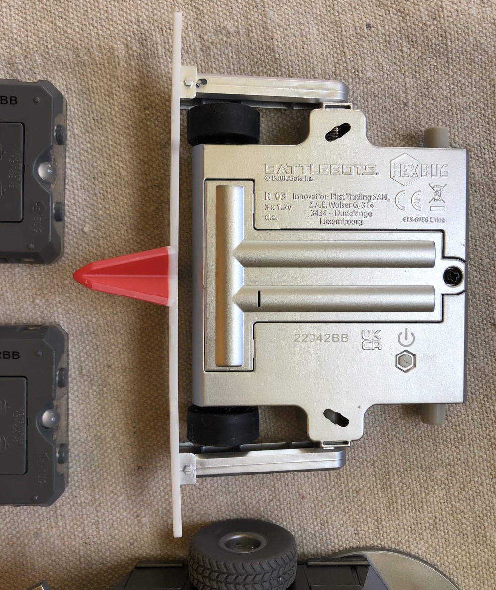 HEXBUG BattleBots Rivals Remote Control Combat Duck And Rotator Missing Pieces!