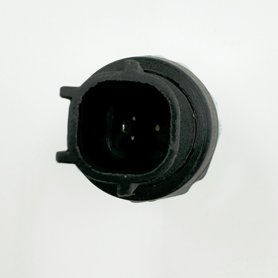 New Engine Oil Pressure Switch Sending Unit Sensor for Xterra Nissan Infiniti