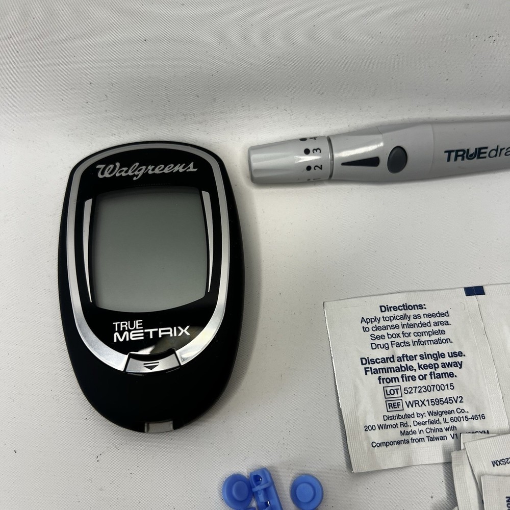 Walgreens True Metrix Glucose Meter Kit w/ Lancing Device & Case