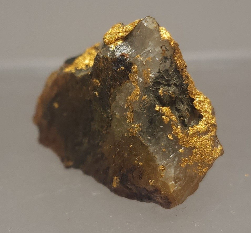 Gold Ore Specimen 9.8g Native Gold Strung Thru Tellurides 619 Was 117