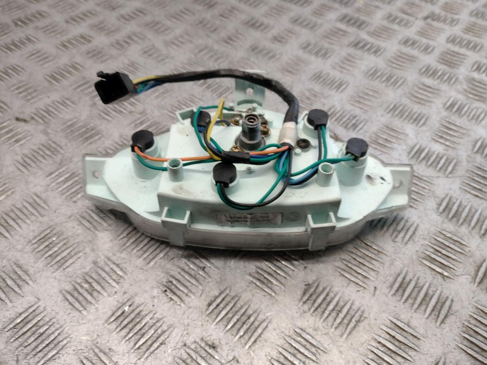 2005 HONDA SCV100 Speedo Clocks