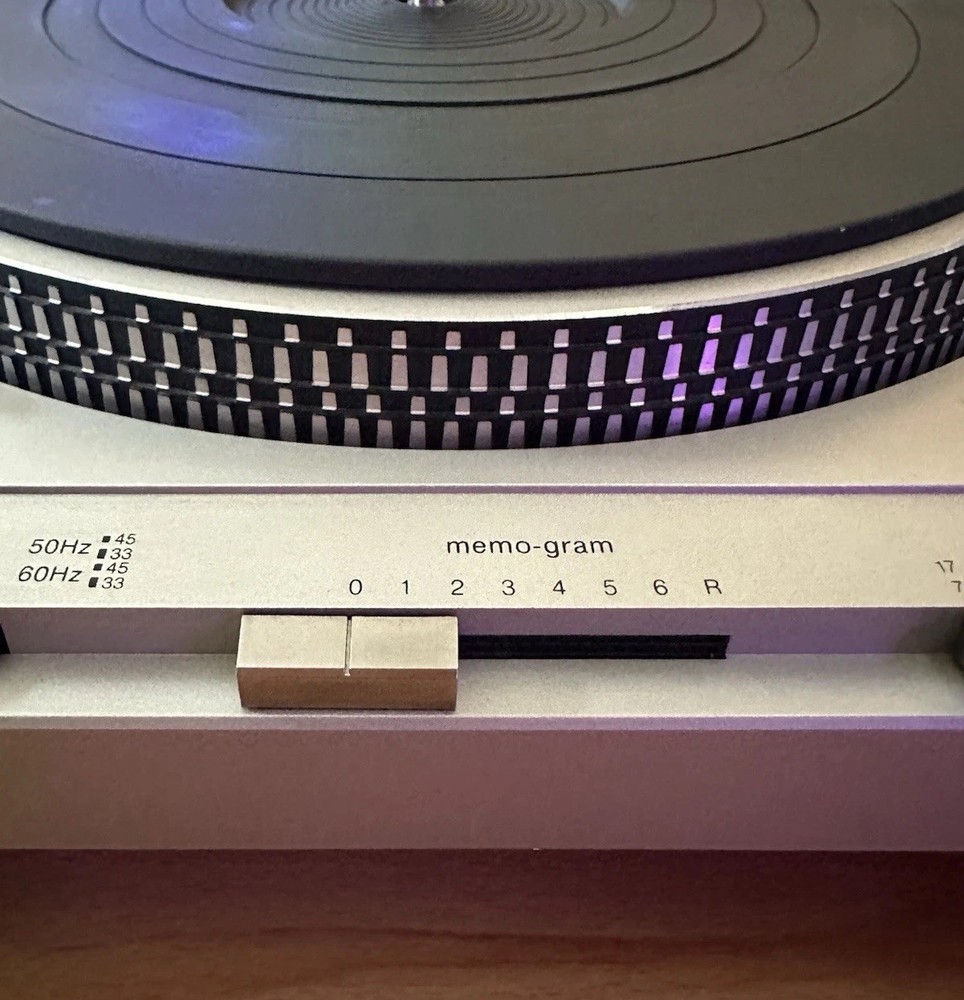 Technics SL-D5 Fully Automatic Direct Drive Turntable Serviced ATVM95E