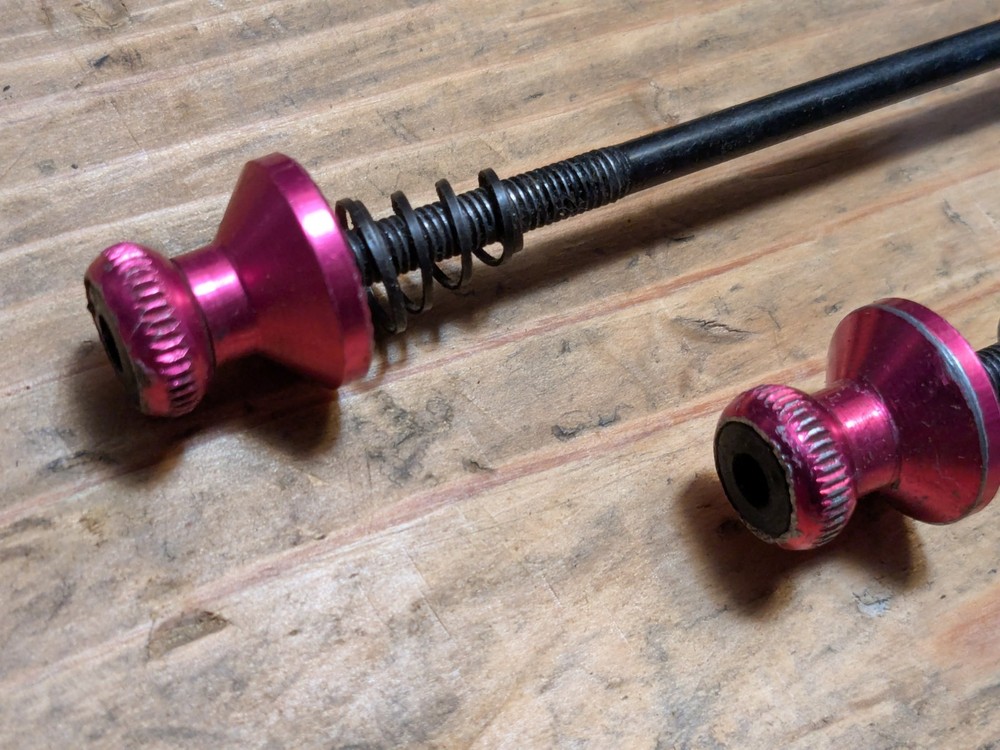 Tranz-X Quick Release Skewer Set Pink