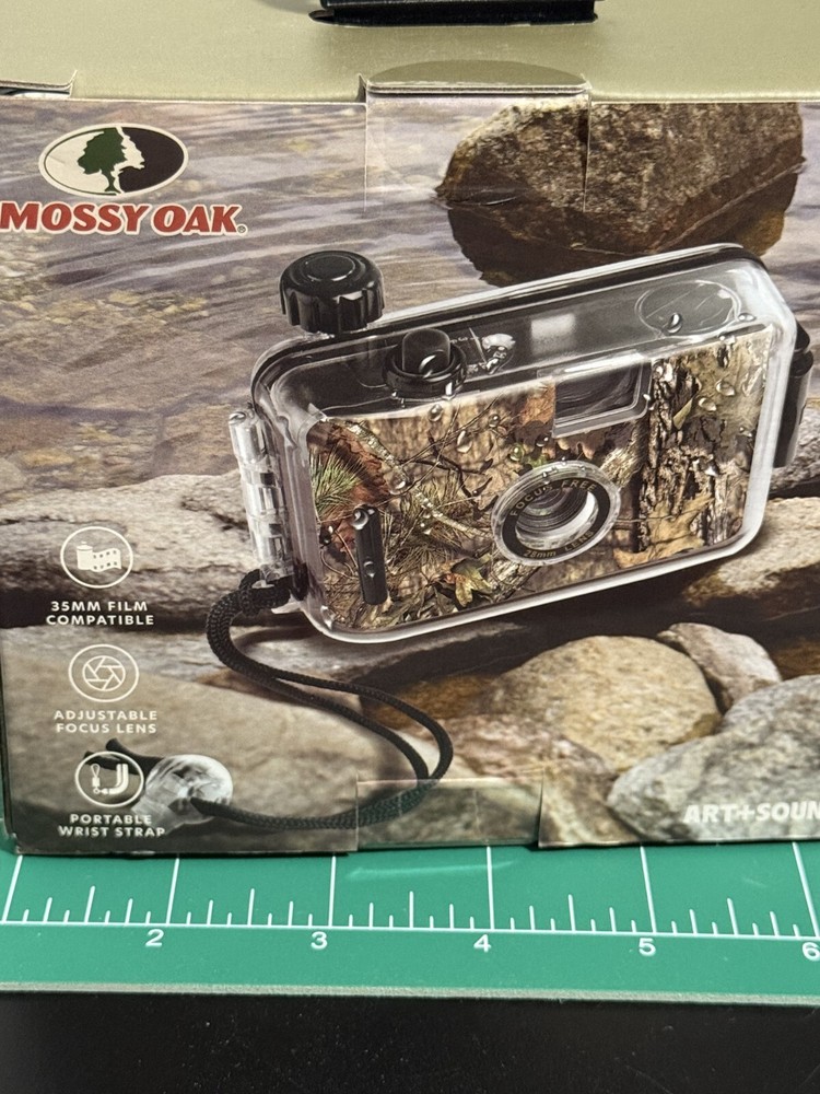 Mossy Oak Waterproof Camera Adaptable Focus Lens w/ Wrist Strap