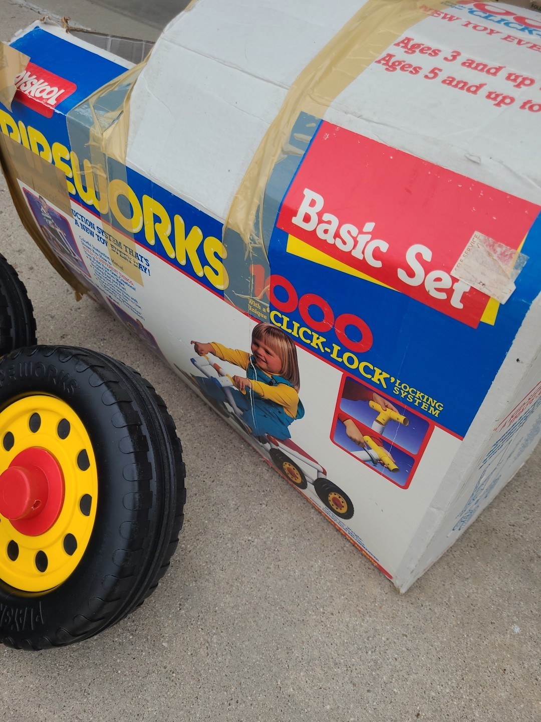 Vintage 1986 Playskool Pipeworks 1000 Basic Set Building Toy Broken Pieces