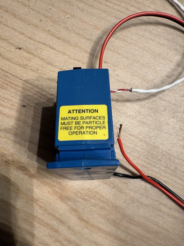 LEM DK 100 B10 current transformer