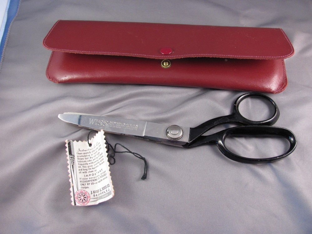 Wiss Pinking Shears 9-1/4" with Leather Case & Instructions