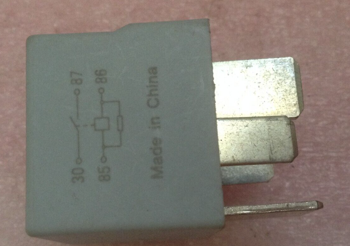 Fomoco JU5T-14B192-FEA Relay
