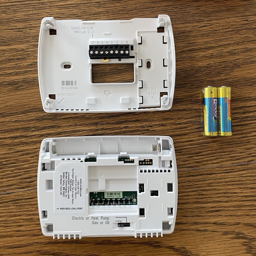 Honeywell TH3110D1008 Pro Non-Programmable Digital Thermostat