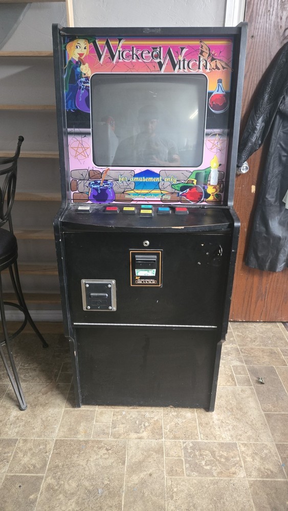 Wicked Witch Slot Gaming Machine