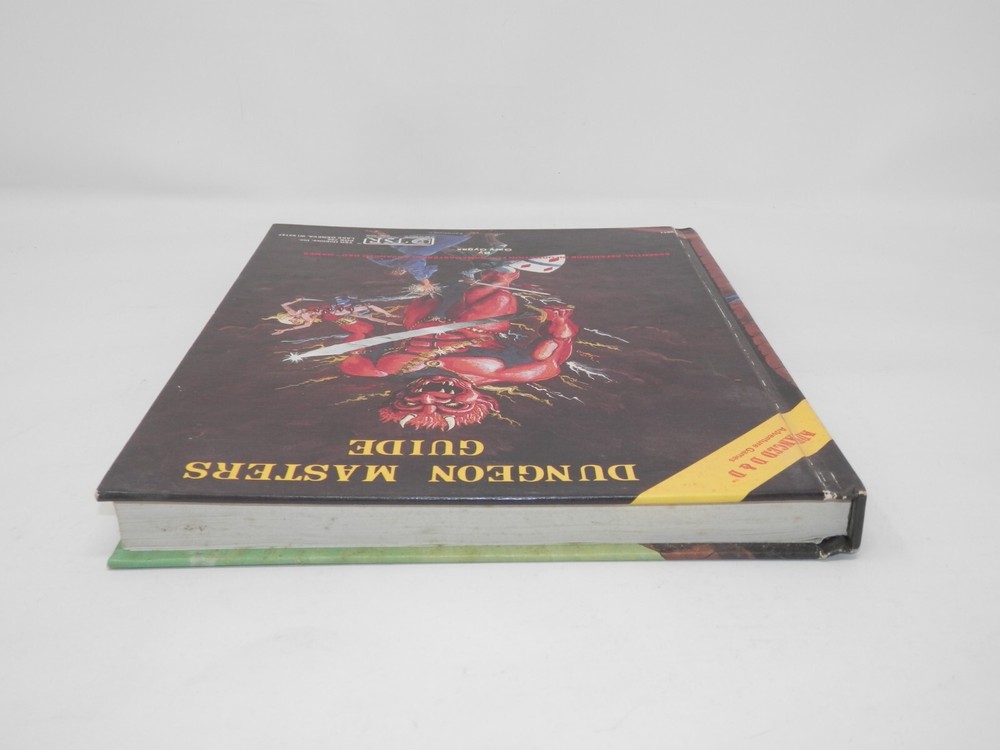 Advanced Dungeons & Dragons Dungeon Masters Guide • Revised Edition 1979 D&D