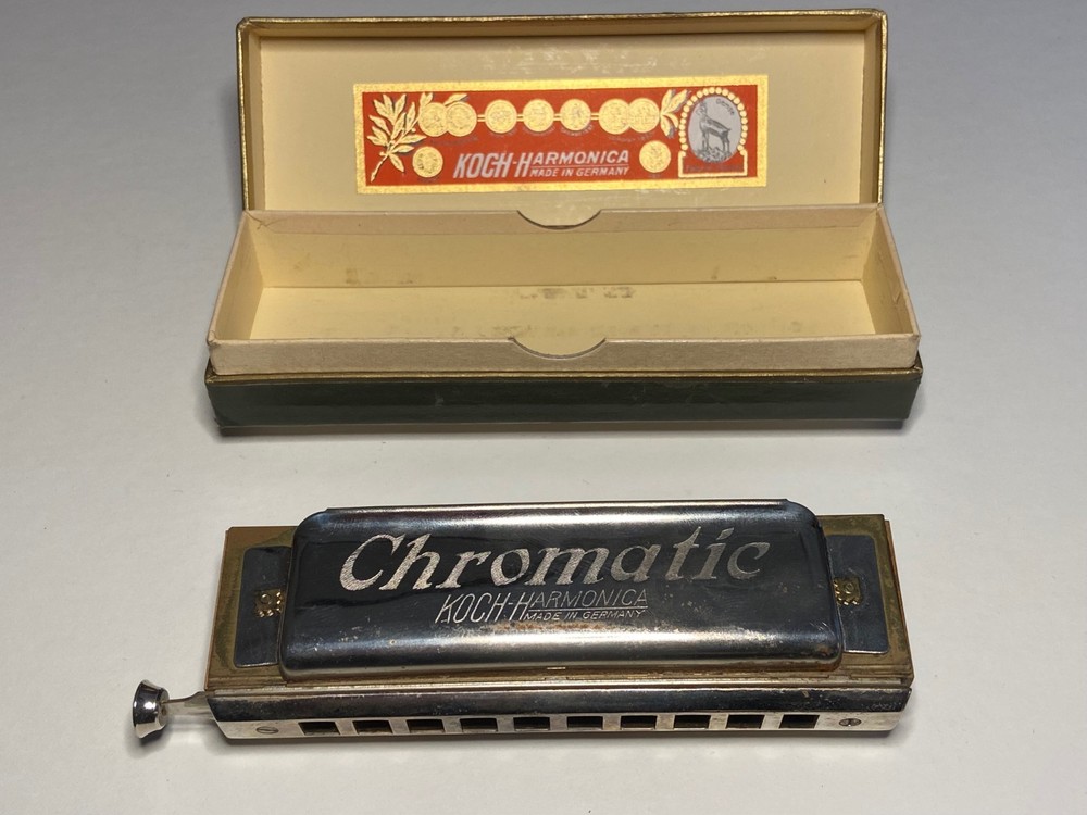 Chromatic Koch Harmonica Germany Key G w/Box