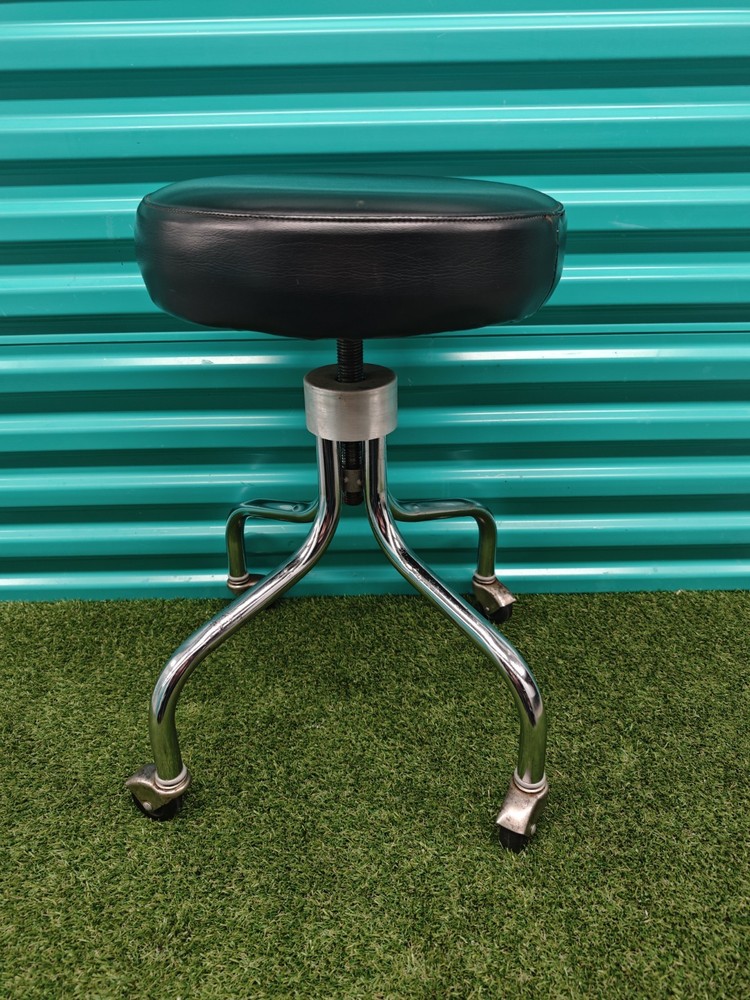 ⚡Clinton Industries Chrome Wheels Base Stool ⚡