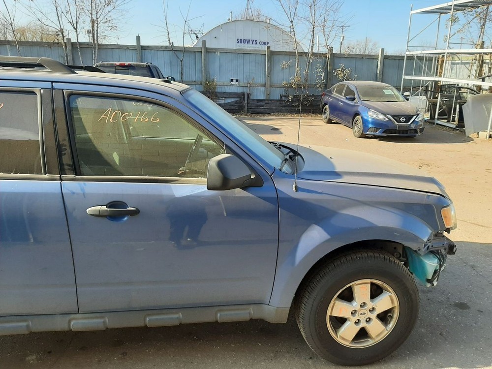 ESCAPE 2010 High Mounted Stop Light 1071535