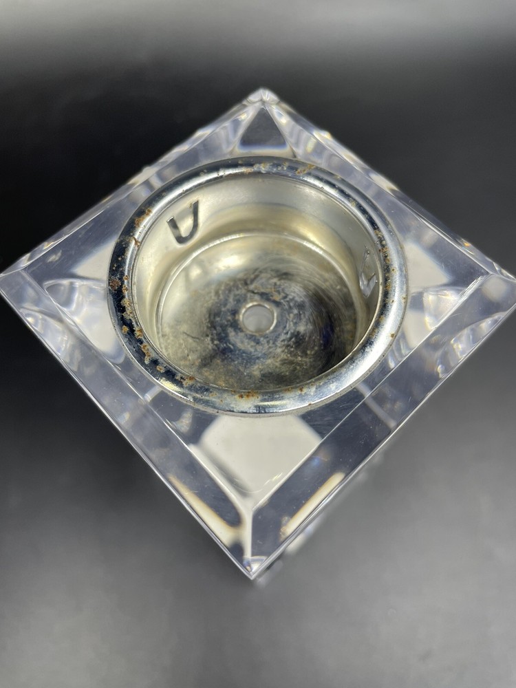 Vrg Ronson Lucite Table Lighter 7"