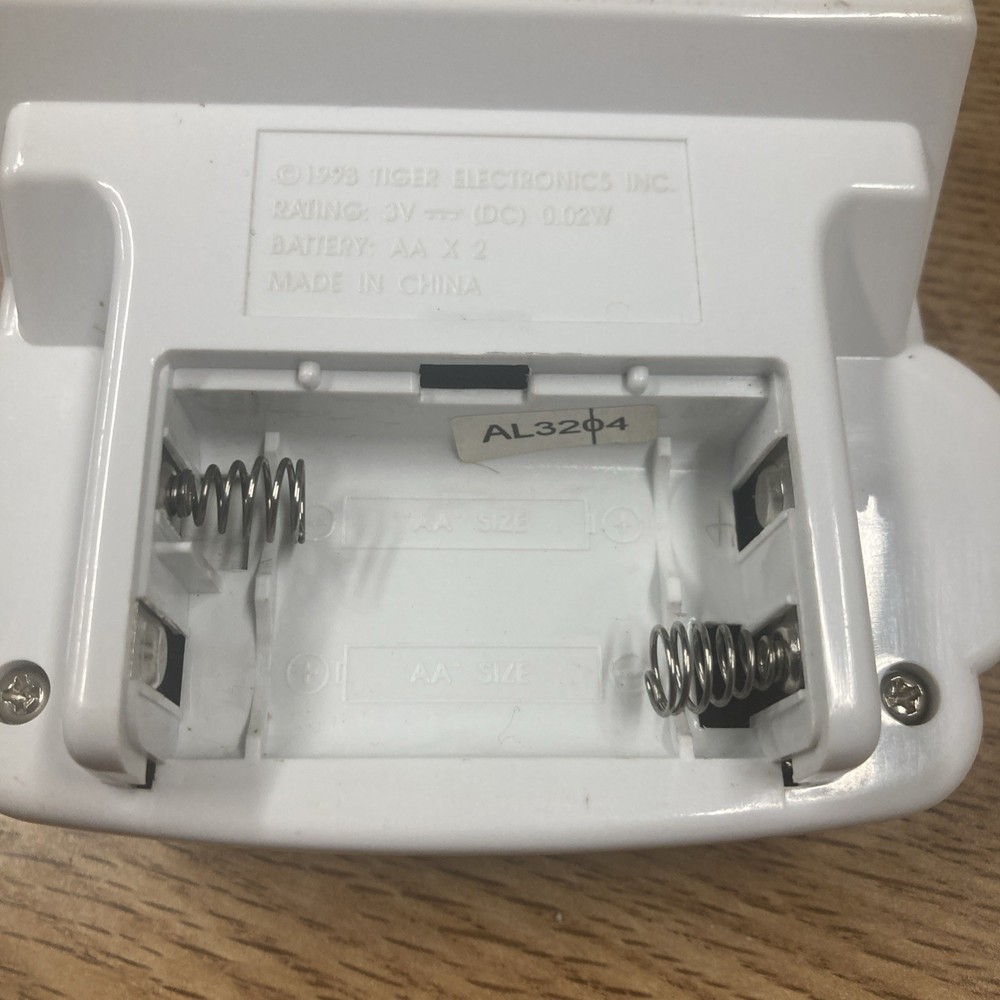 Tiger Electronics 3D Blade Skating LCD Handheld Game - 1993