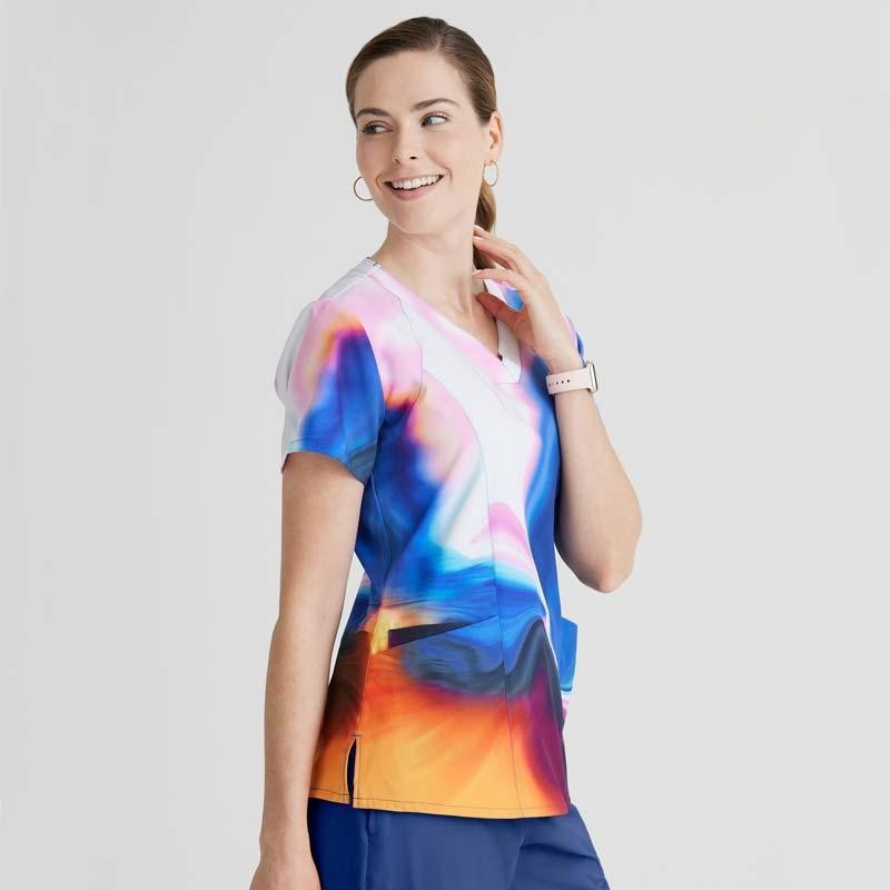 BARCO ONE WOMENS SPANDEX STRECTH 4 POCKET PRINT TOP SHIMMERING SKIES (SHSK) NWT