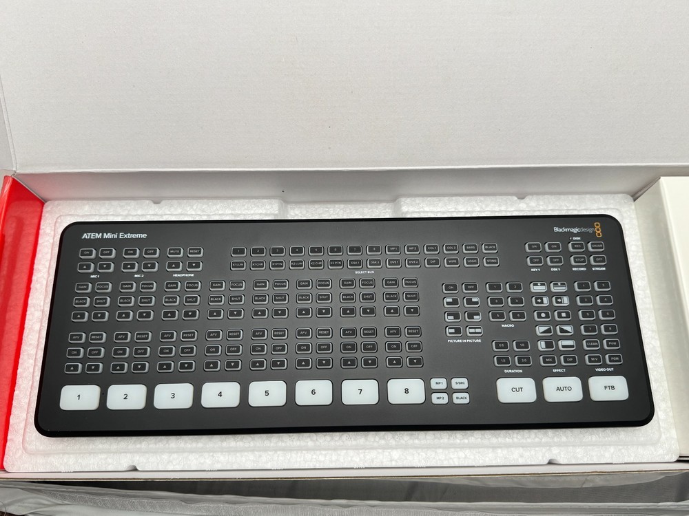 Blackmagic Design ATEM Mini Extreme HDMI Live Streaming Switcher