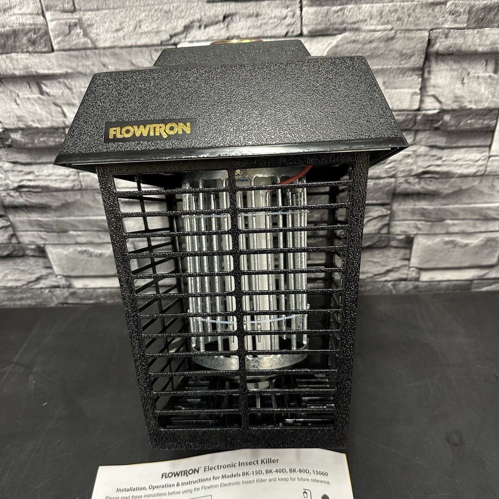 Flowtron | BK-15D Electronic Insect Killer 1/2 Acre Coverage - Blue
