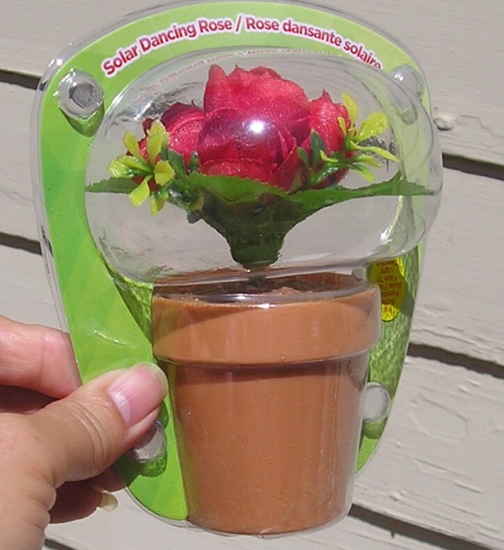 SOLAR POWERED DANCING ROSE BOUQUET / EACH ONE SOLD SEPARATELY