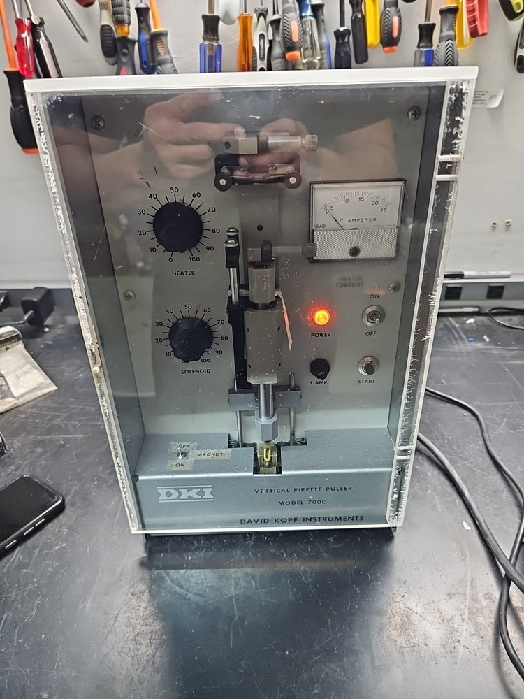 Kopf 7000 Vertical Pipet Puller