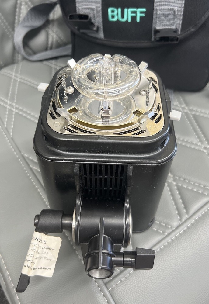 Paul C Buff Einstein E640 Strobe Flash Unit 640WS