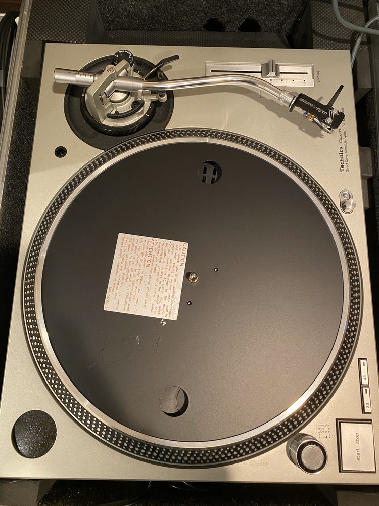 Technics SL-1200MK5 Analog DJ Turntable - Silver