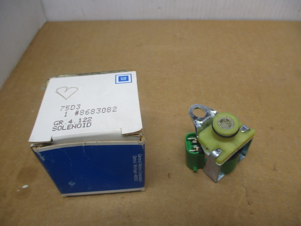 GM 8683082 0  Soleoid