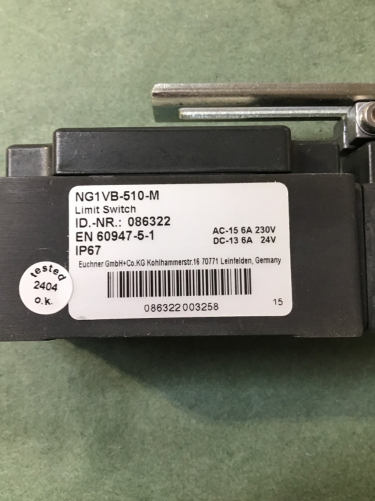 EUCHNER NG1VB-510M LIMIT SWITCH, ADJ. ROLLER ARM NEW IN BOX