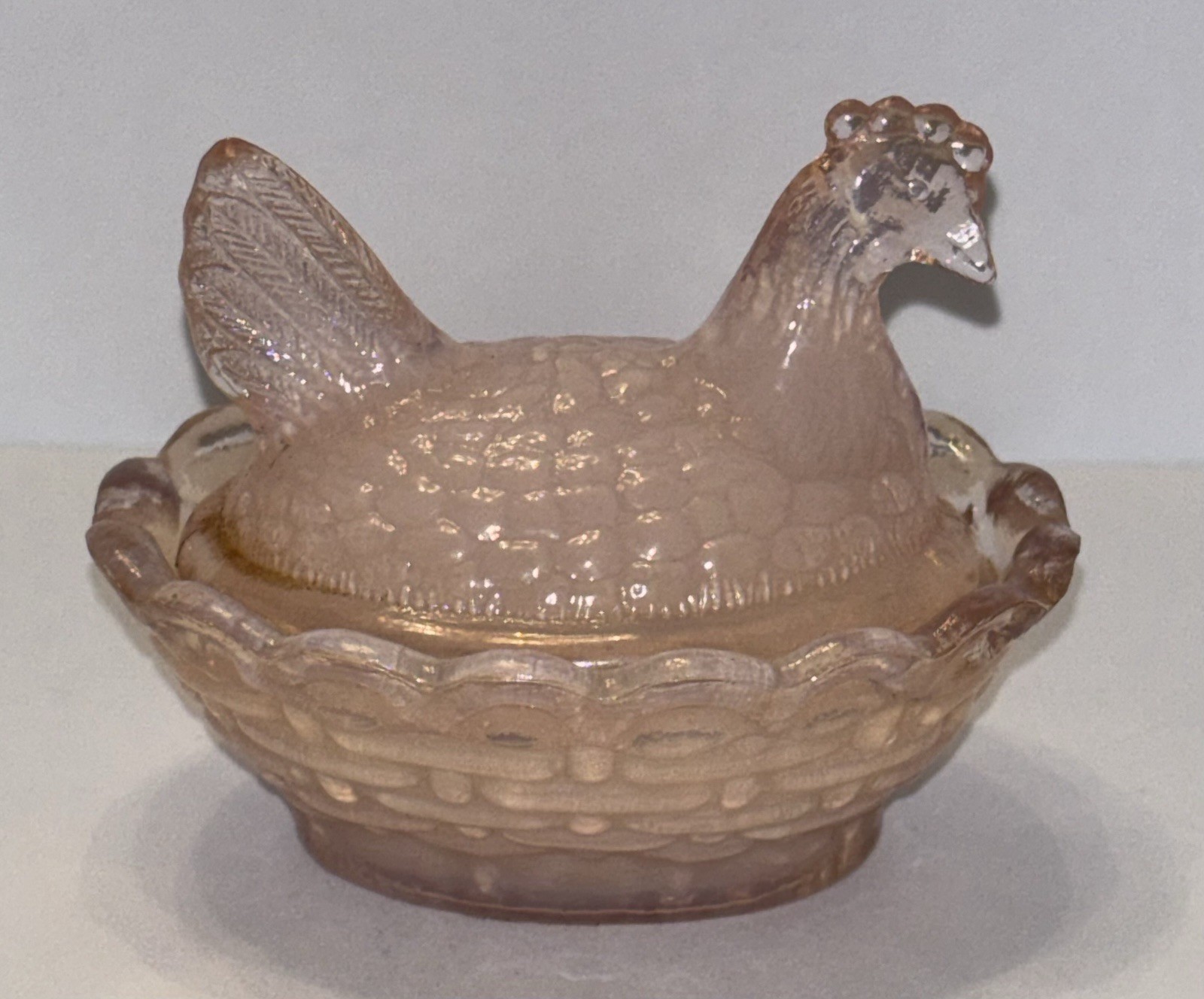 Degenhart Miniature Creamy Pink Glass Hen on Nest HON Mini Opaque