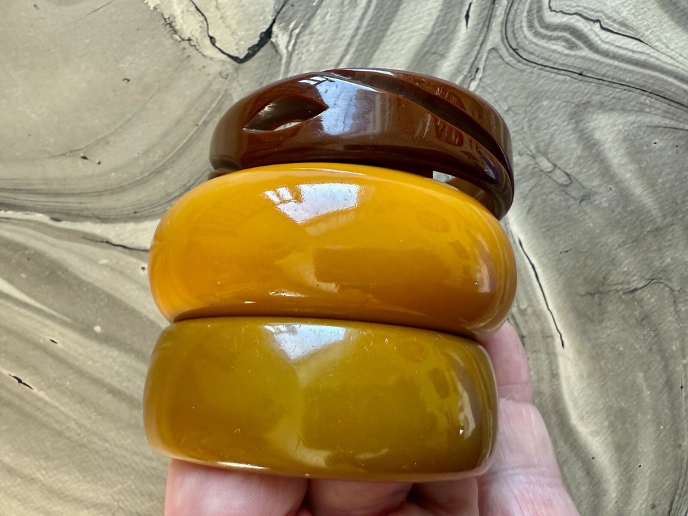 3  THICK  BAKELITE BRACELETS TESTED EXC CONDITION ONE CARVED