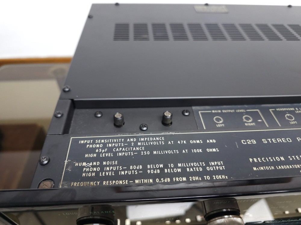 McIntosh C29 Solid State Stereo Preamplifier Serviced Good Aesthetic Condition