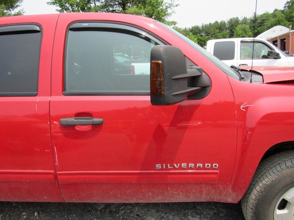 SILVRDO15 2012 Glove Box 1052685