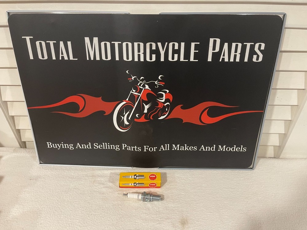 NGK Spark Plug D7EA 7912 NOS Part