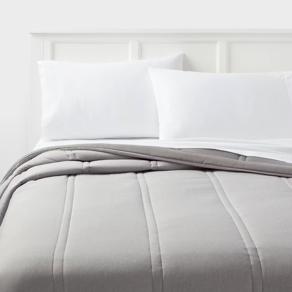 King Lofty Microfiber Comforter Dark Gray Heather - Room Essentials