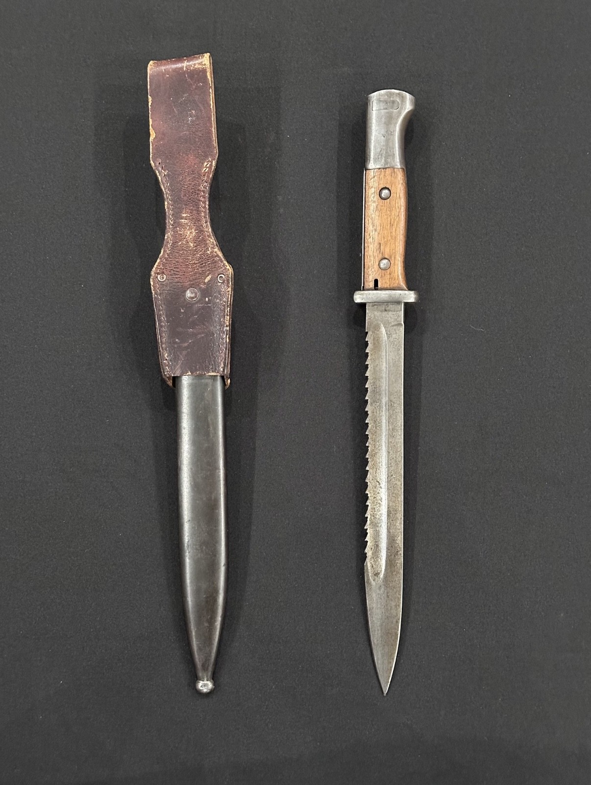 Original German Pioneer Bayonet (Saw Back) Deutsche Maschinenfabrik A-G