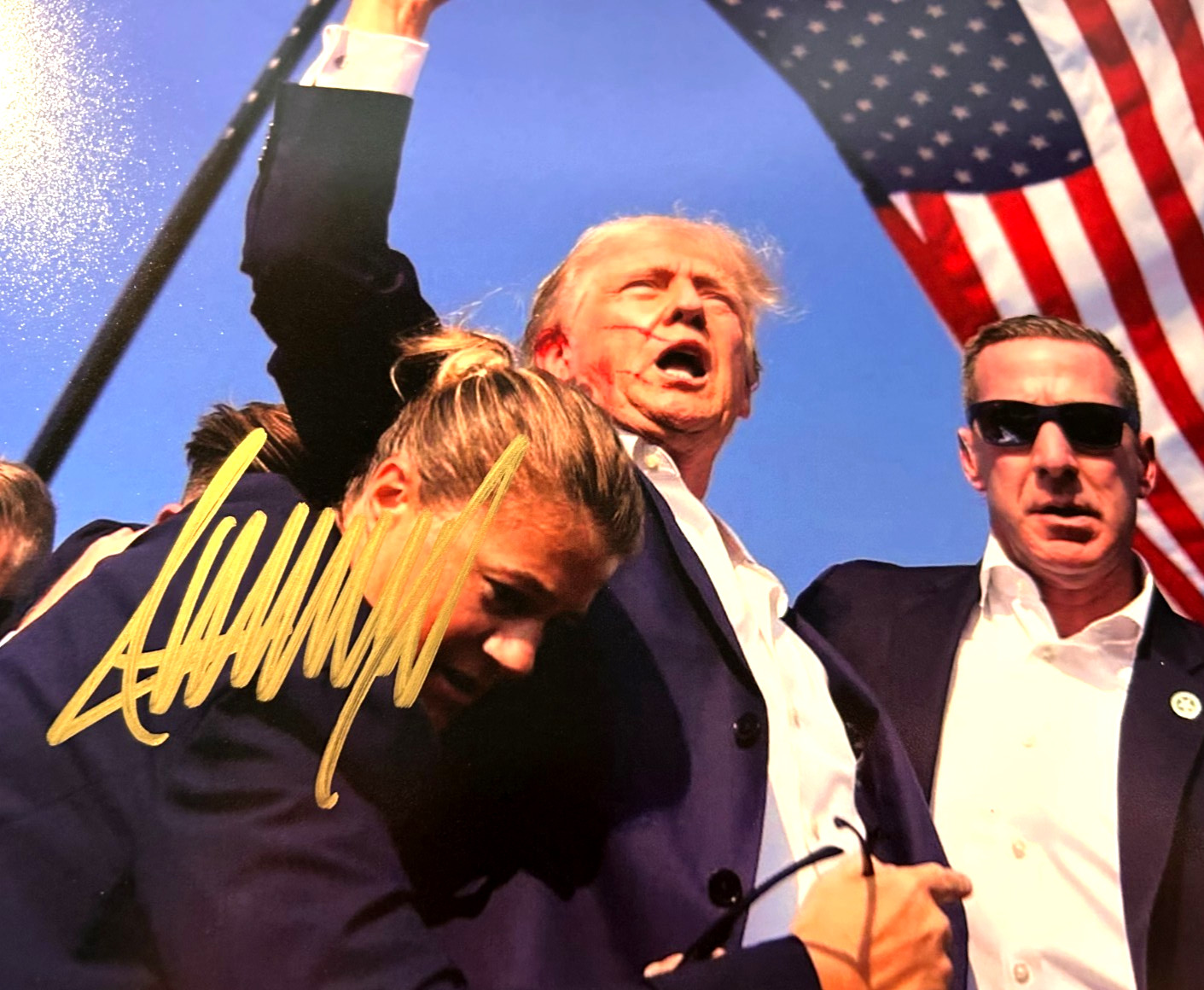 President DONALD TRUMP Signed 8x10 inch MAGA Original Authentic Autograph w/COA