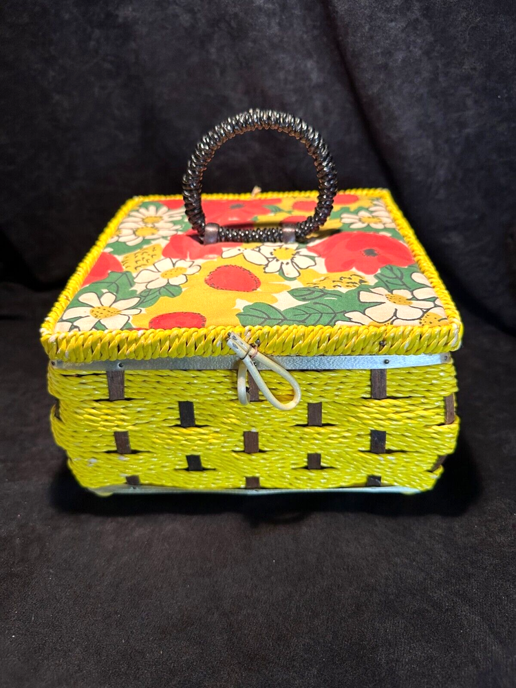 Vintage Belding Corticelli Sewing Box