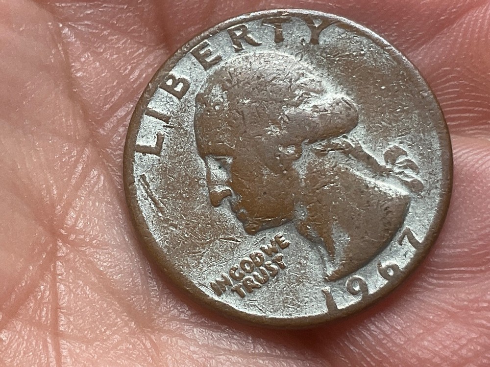 1967 Washington quarter——-ERROR VERY LITTLE CLADDING 99% COPPER———-