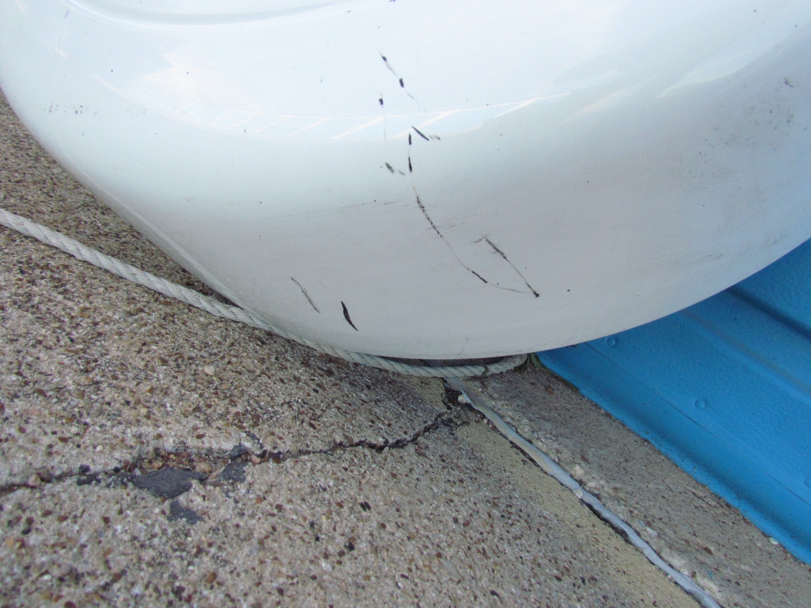 2005 - 2006 Honda CRV Hard Spare Tire Cover 75590-S9A-J110 White