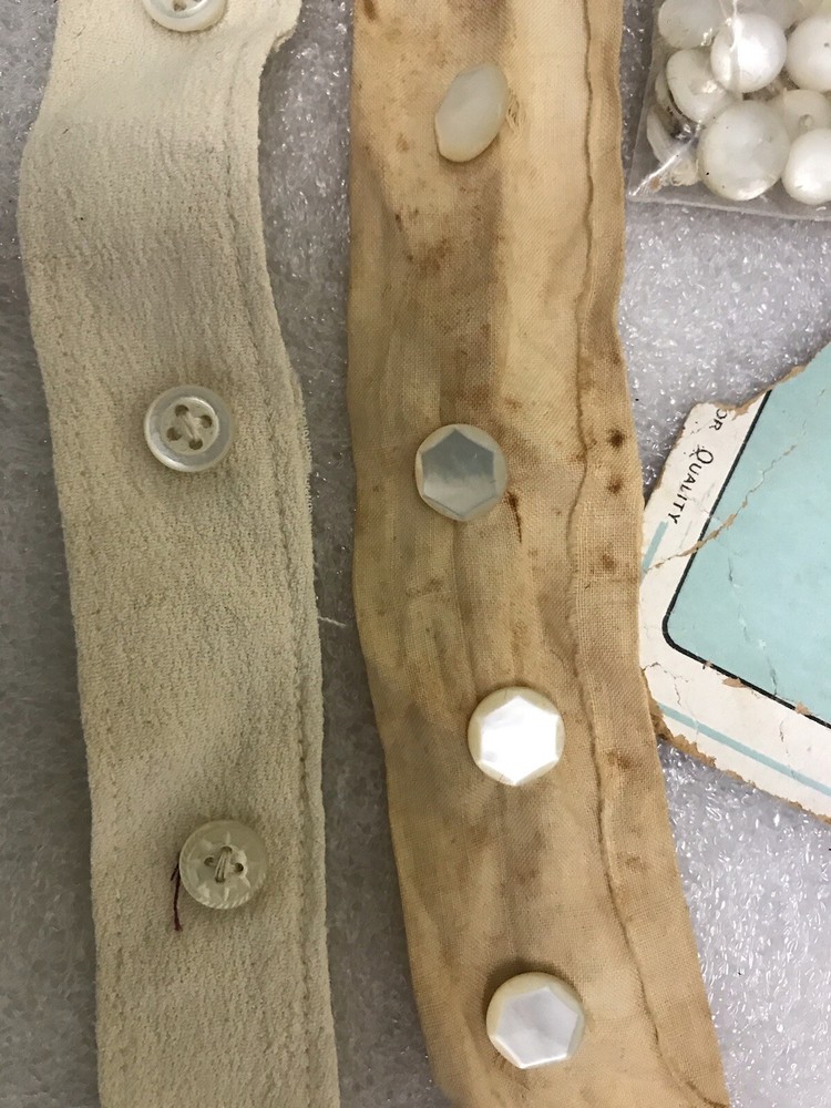 Antique Buttons for Multi purpose and crafts SB -D