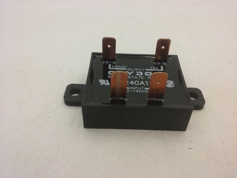 CRYDOM EZ240A18S SOLID STATE RELAY 24V 18A PANEL MOUNT NIB