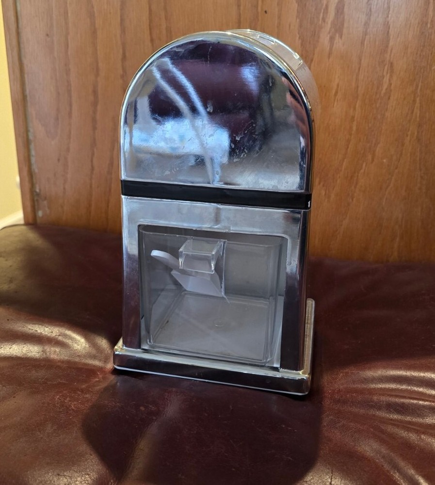 Vintage Hendi Manual Ice Crusher, Used