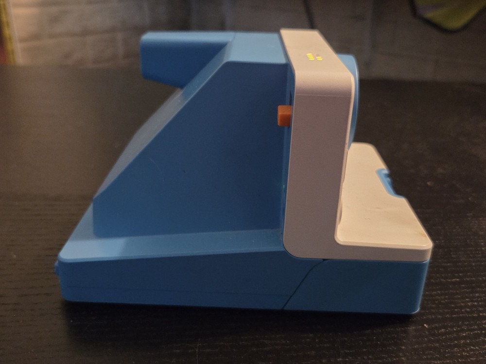 Polaroid One Step 2, Summer Blue, I-Type Camera, Instant Camera TESTED & WORKING