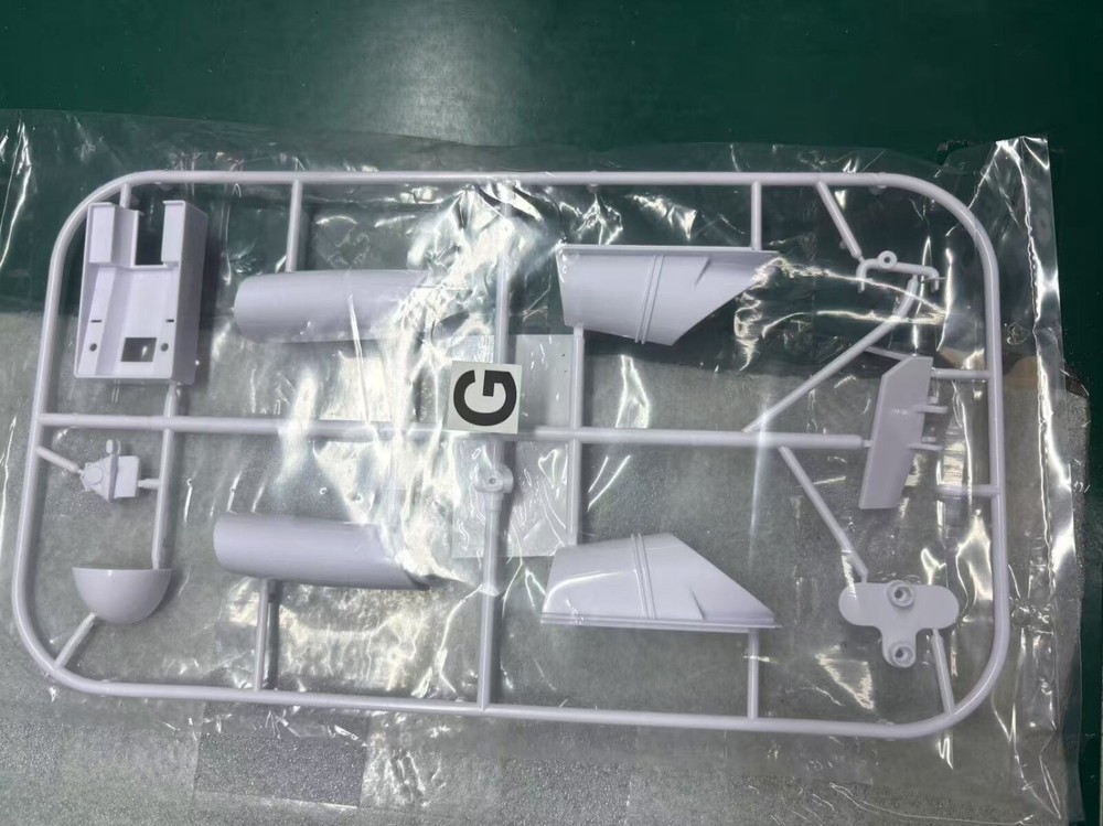 R/C conversion kit for 1/25th Scale Hydroplane model kits from DA Graphics