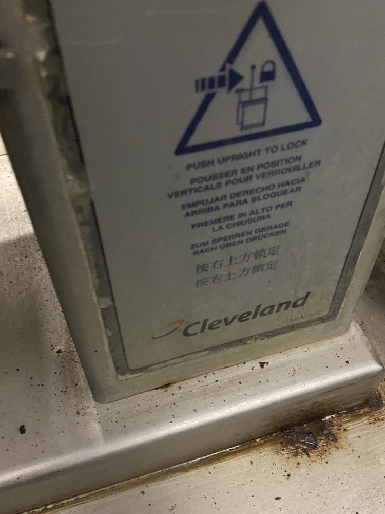 Cleveland double tilt pot jacketed kettle