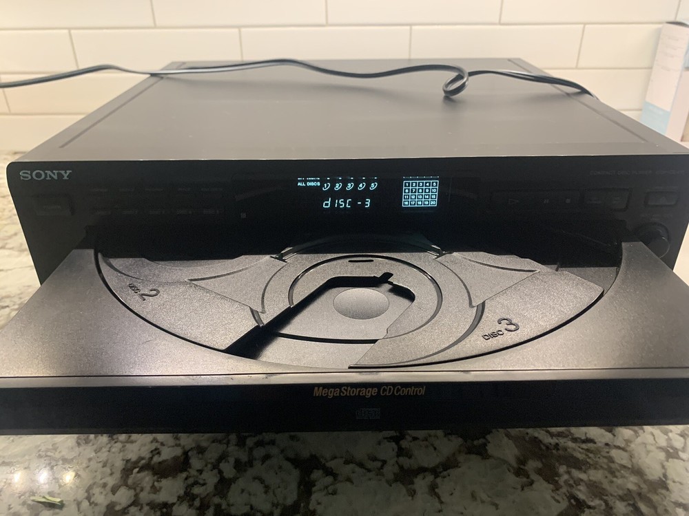 Sony CDP-CE415 Storage CD Control 5 Disc Changer Player W/remote & Cords In Box