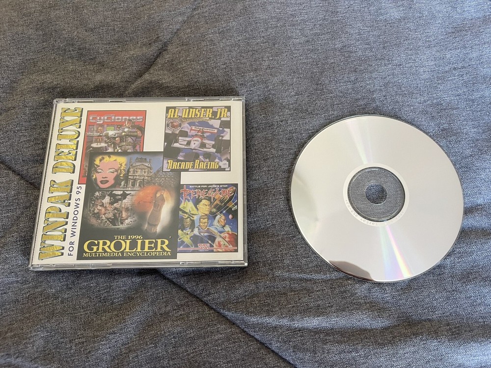 1996 Grolier Multimedia Encyclopedia PC Software CD Great Shape - Cleaned