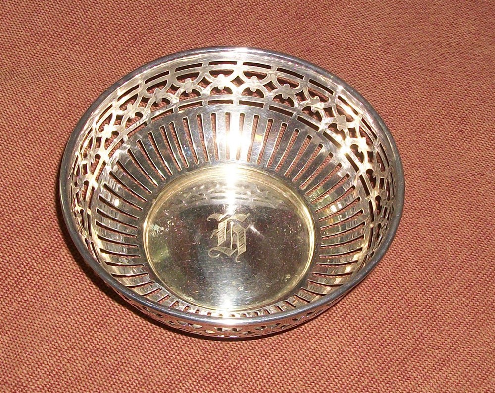 VTG RETICULATED PIERCED EPNS BOLD MONOGRAM NICKEL SILVER G H D? WHO KNOWS WHICH