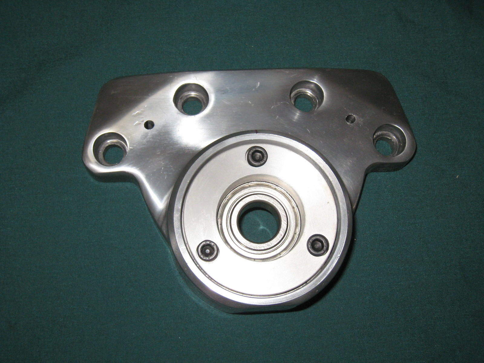 X Axis End Cap w/ Bracket fit Bridgeport (Single Bearing / Right Hand Side)